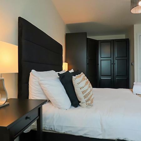 Portfolio Apartments - Welwyn Business Park ウェリン・ガーデン・シティ エクステリア 写真