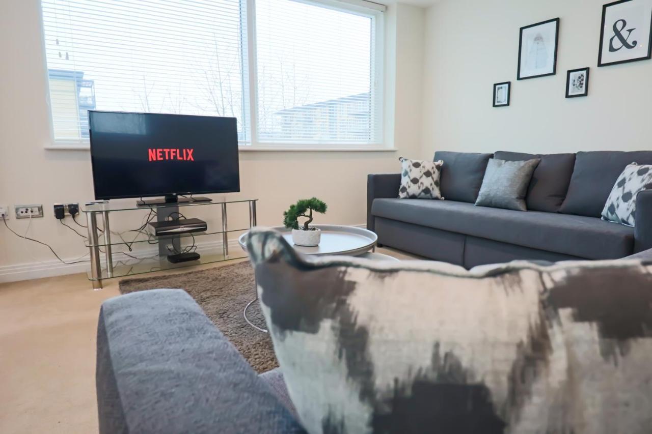 Portfolio Apartments - Welwyn Business Park ウェリン・ガーデン・シティ エクステリア 写真